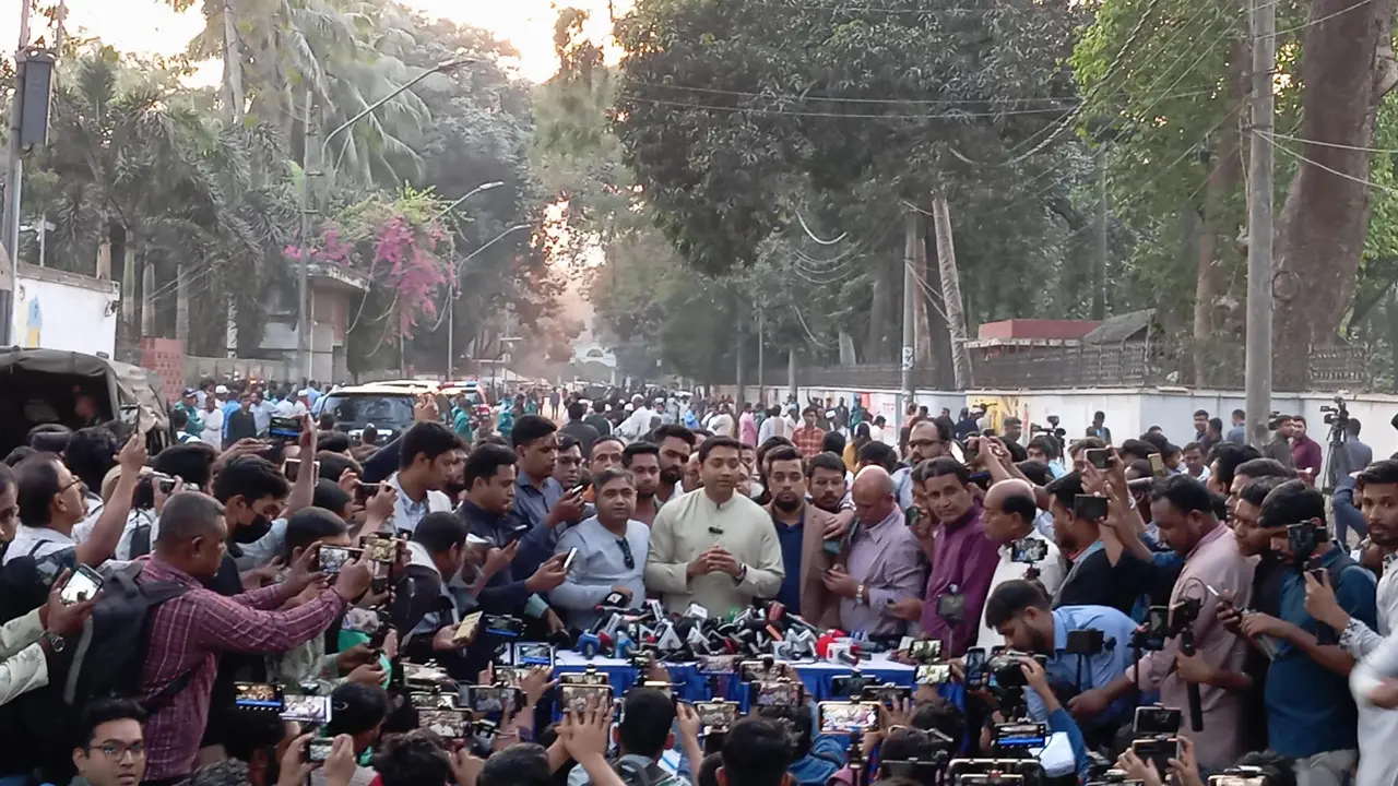আ.লীগকে সরকারিভাবে টেরোরিস্ট ঘোষণার দাবি জানিয়েছি