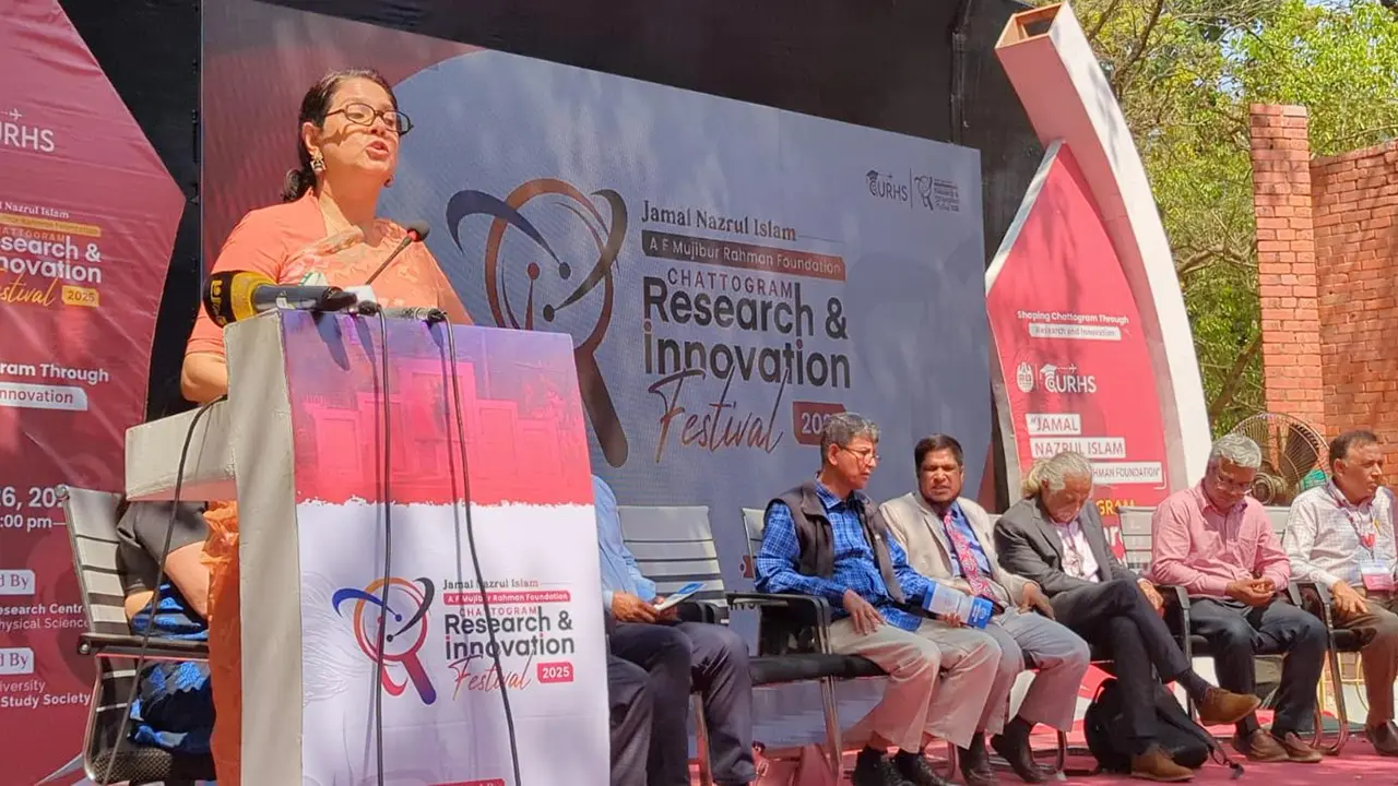 ‘মানুষের মাথায় এটা দিতে হবে যে হর্ন বাজানো খুবই ক্ষতিকর ও বেআইনি’