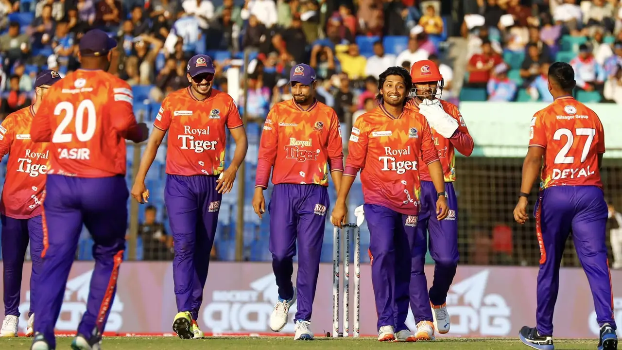 ক্রিকেটারদের পুরো পারিশ্রমিক পরিশোধে আরও সময় নিচ্ছে রাজশাহী