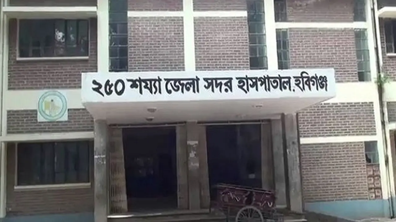 দুই মেয়েকে নিয়ে ঋণগ্রস্ত বাবার বিষপান