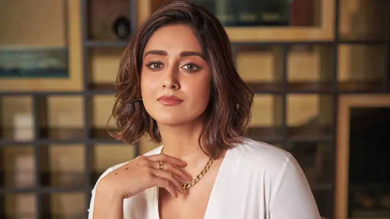 দ্বিতীয়বার মা হচ্ছেন ইলিয়ানা ডিক্রুজ