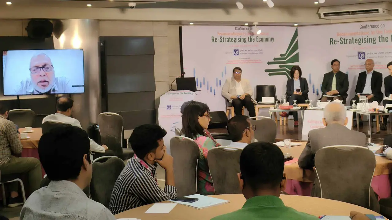 বিদ্যুৎ সাশ্রয়ে আপাতত অটোরিকশার বিষয়ে ব্যবস্থা নেওয়া হবে না