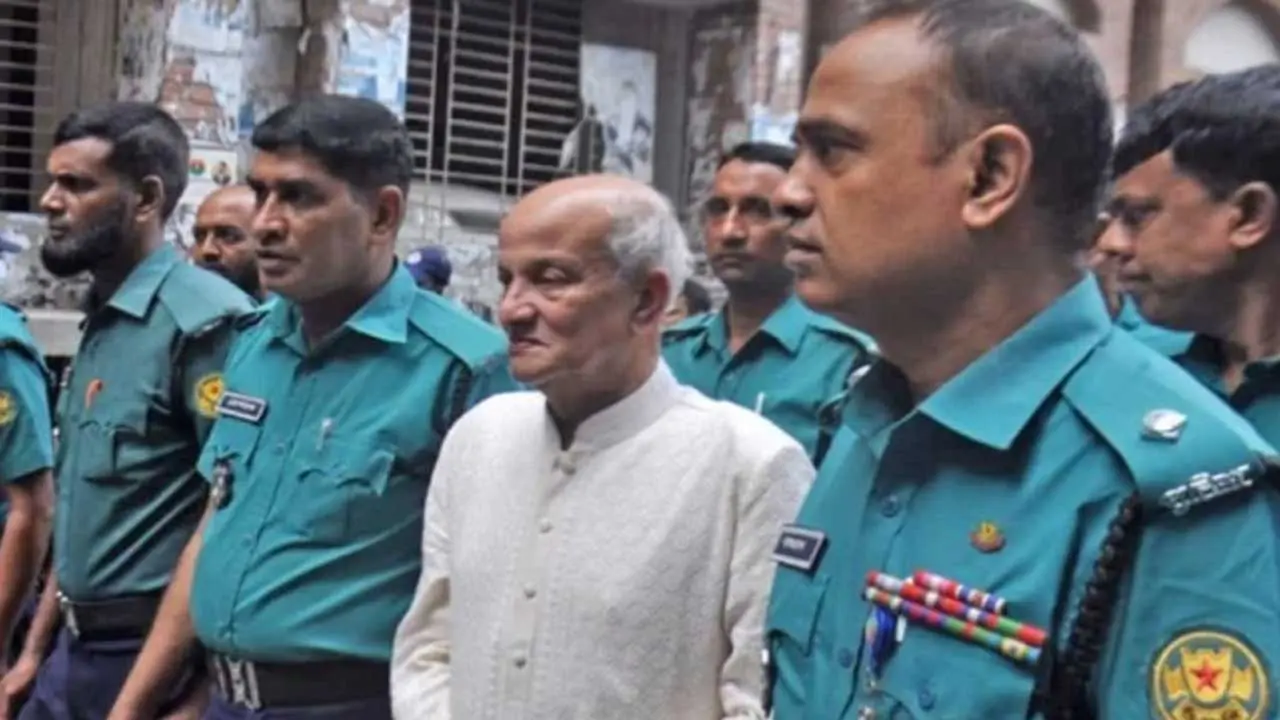 কামাল মজুমদারের ১৫ কোটি টাকার অবৈধ সম্পদ, ২৯৬ কোটি টাকার লেনদেন