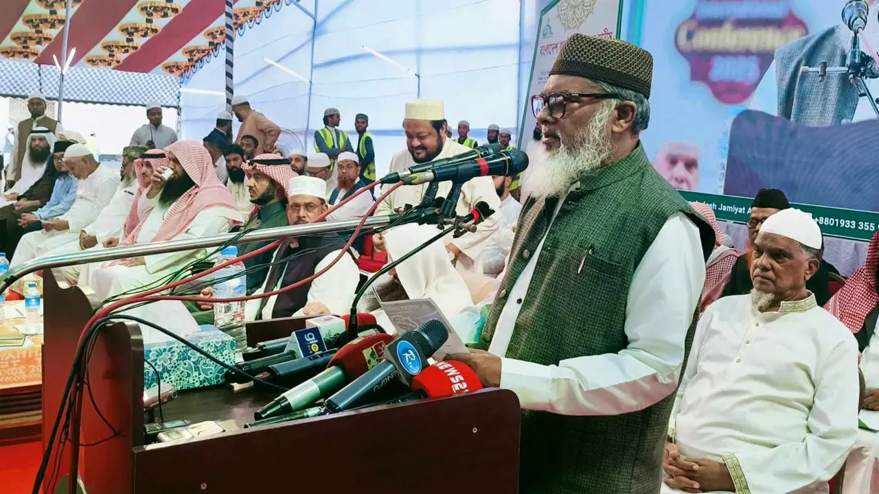 বৃহত্তর স্বার্থে মুসলমানদের ঐক্যবদ্ধ থাকতে হবে : ধর্ম উপদেষ্টা