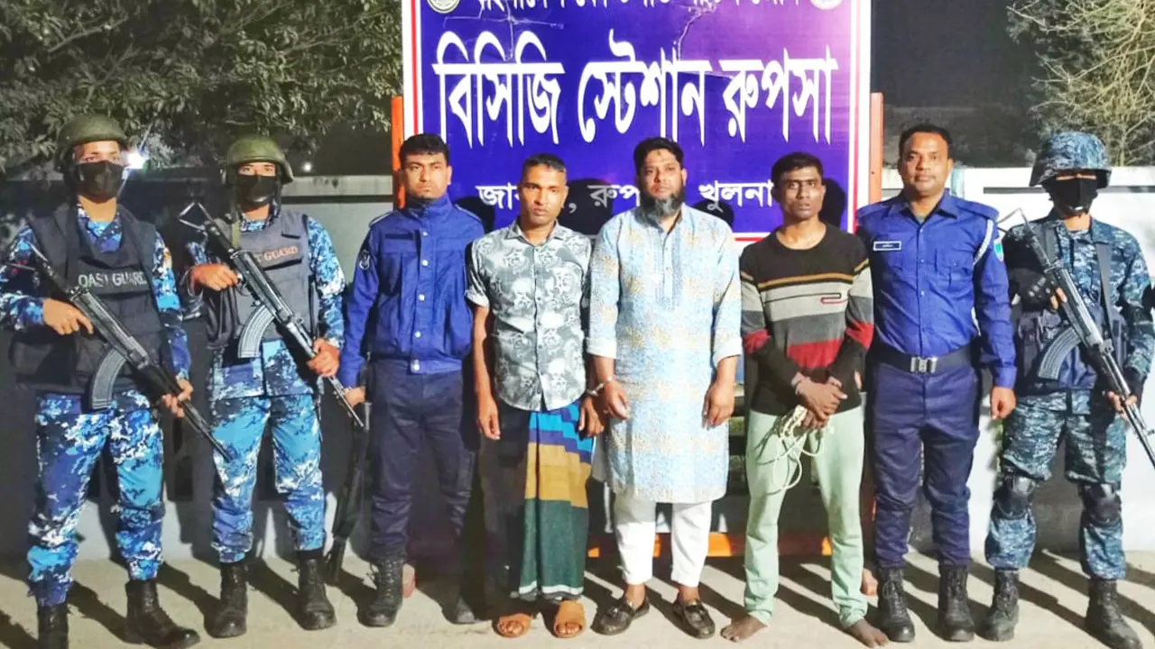 ডেভিল হান্ট : খুলনায় আ.লীগ-যুবলীগের ৩ নেতাকর্মী গ্রেপ্তার