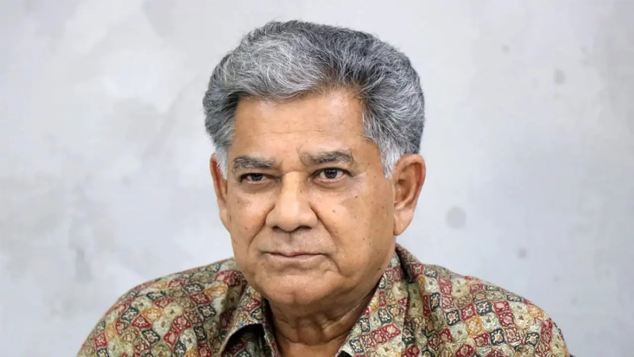 সেনাপ্রধান কোনো কথা না বুঝে বলেননি : উপদেষ্টা সাখাওয়াত