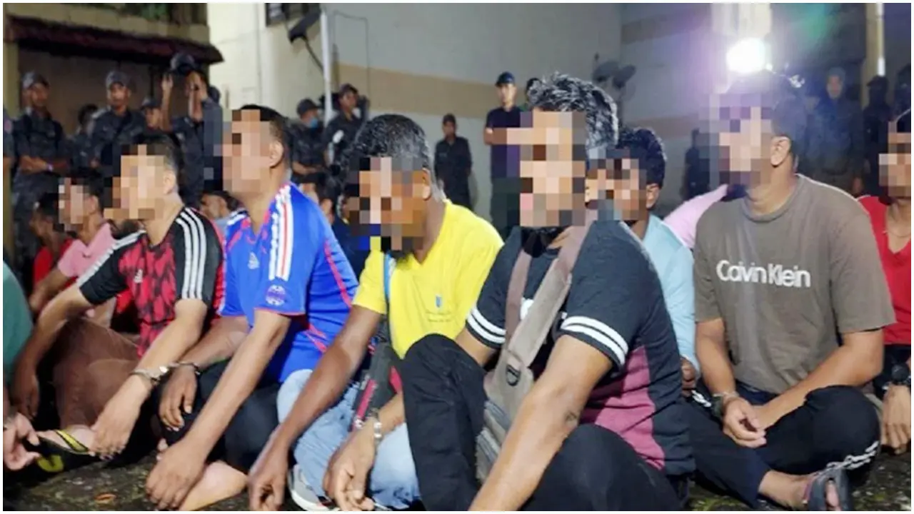 মালয়েশিয়ায় ৯ বাংলাদেশি গ্রেপ্তার