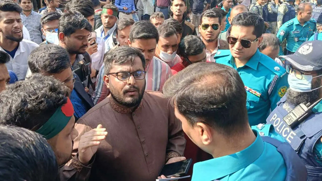 স্বাস্থ্য উপদেষ্টার সঙ্গে বৈঠকে ম্যাটস শিক্ষার্থীদের ৫ প্রতিনিধি
