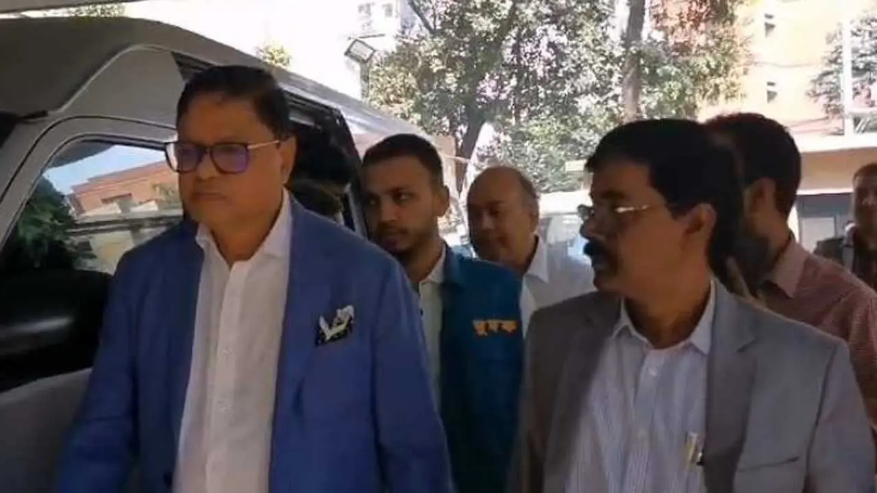 ম্যাক্স গ্রুপের চেয়ারম্যান কারাগারে, রিমান্ড শুনানি বৃহস্পতিবার