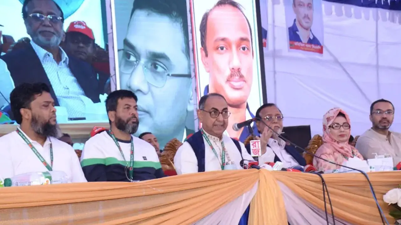 ‘সরকারি দপ্তরে ঘাপটি মেরে থাকা ডেভিলদের আগে ধরেন’