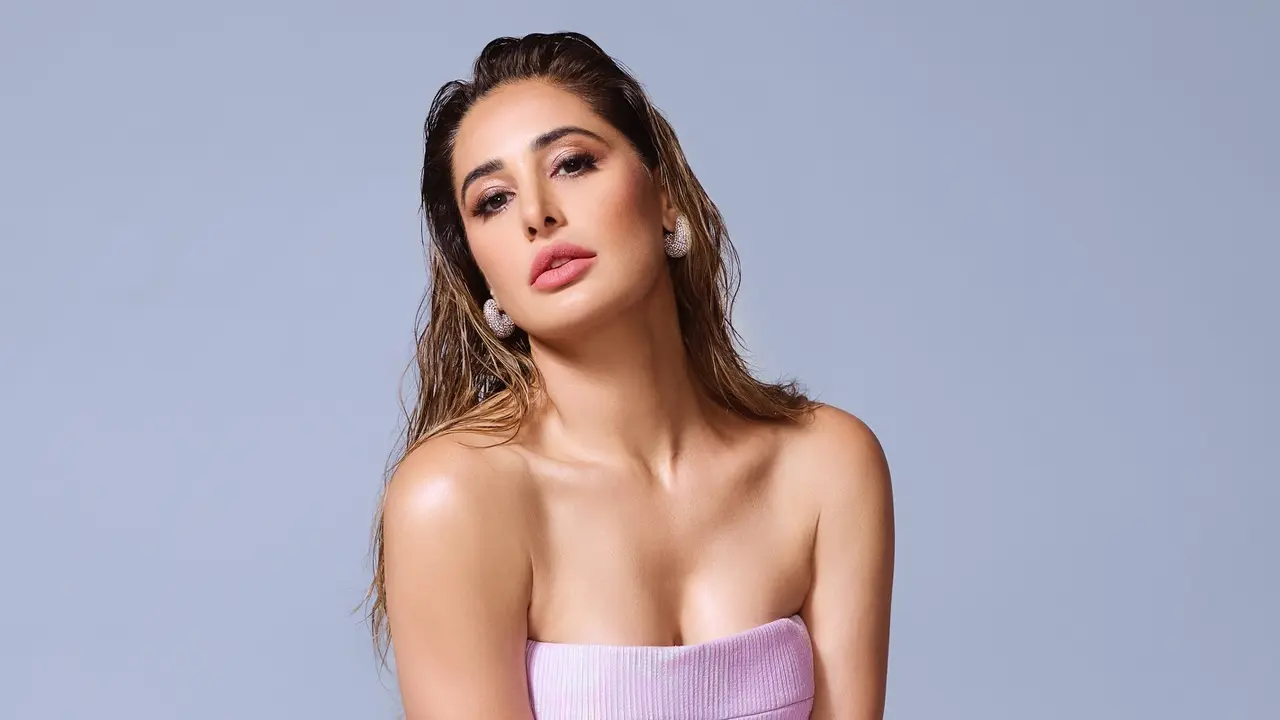 বহু প্রেমের পর গোপনে বিয়ে সারলেন নারগিস ফাখরি