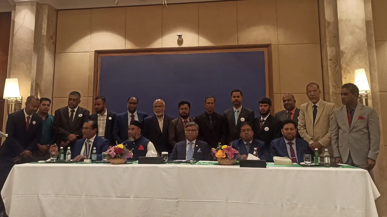 ওমানে সার্ক মহাসচিব গোলাম সারওয়ারকে সংবর্ধনা