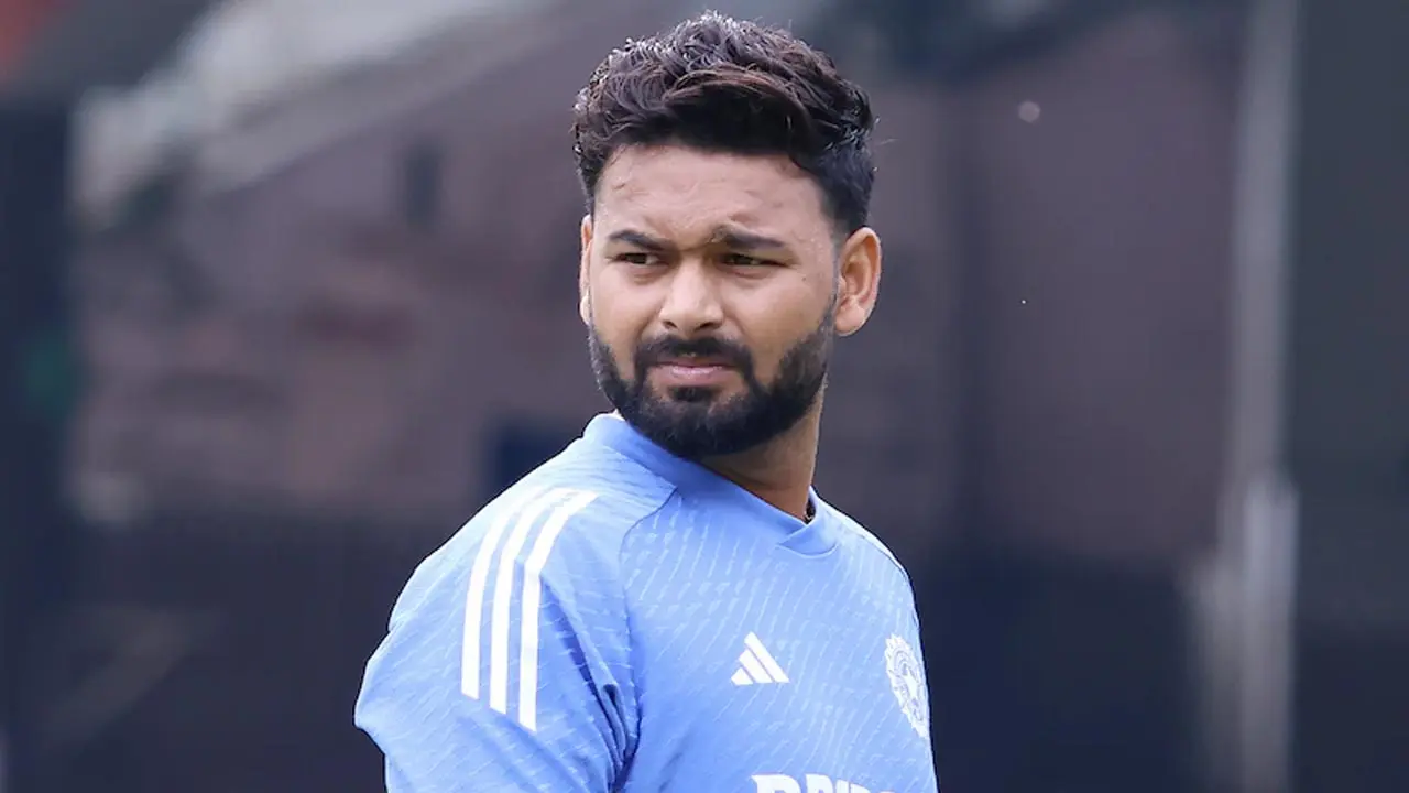 ঋষভ পন্তের ‘প্রাণ বাঁচানো’ সেই যুবকের বিষপান 
