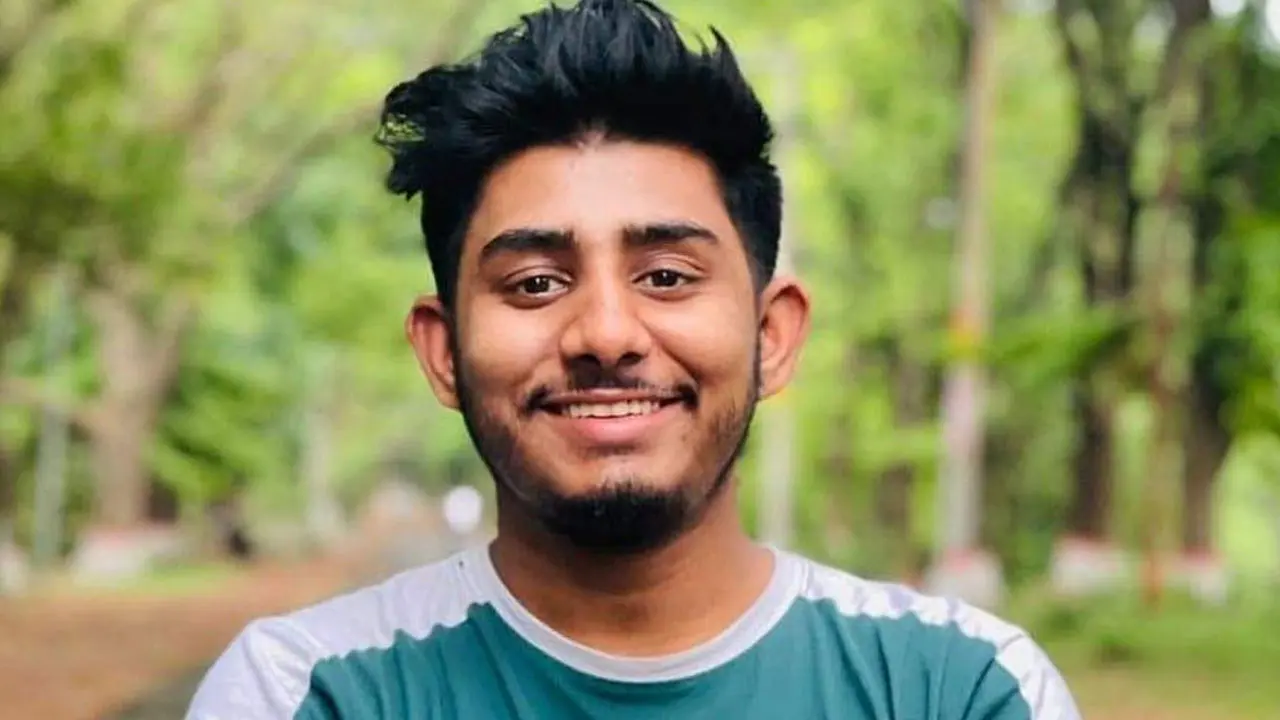 গণতান্ত্রিক ছাত্র সংসদ থেকে পদত্যাগ প্রসঙ্গে যা বললেন রিফাত রশিদ