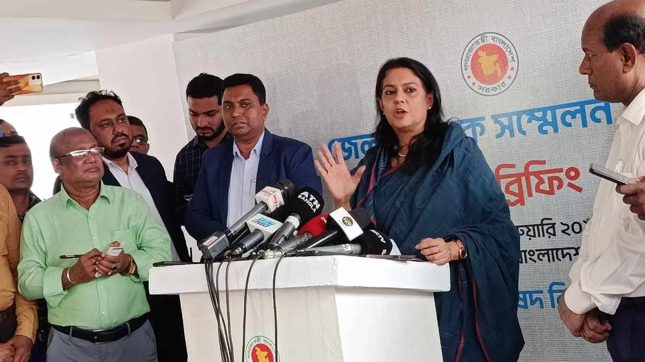 এবারের নির্বাচনে ডিসিদের ভূমিকা নিয়ে যা বললেন পরিবেশ উপদেষ্টা