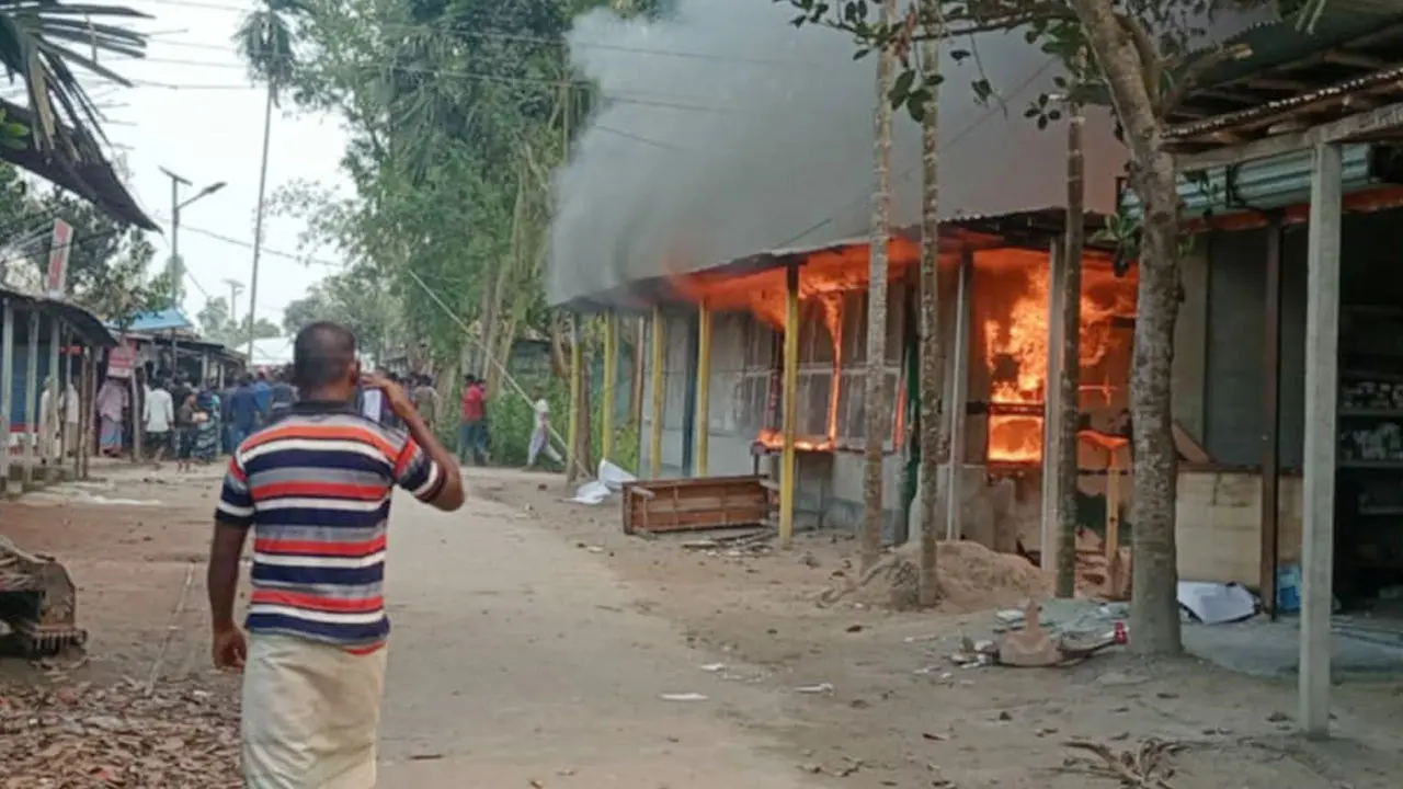 রংপুরে হিজবুত তাওহীদের কর্মীদের সঙ্গে এলাকাবাসীর সংঘর্ষ, আহত ১৫