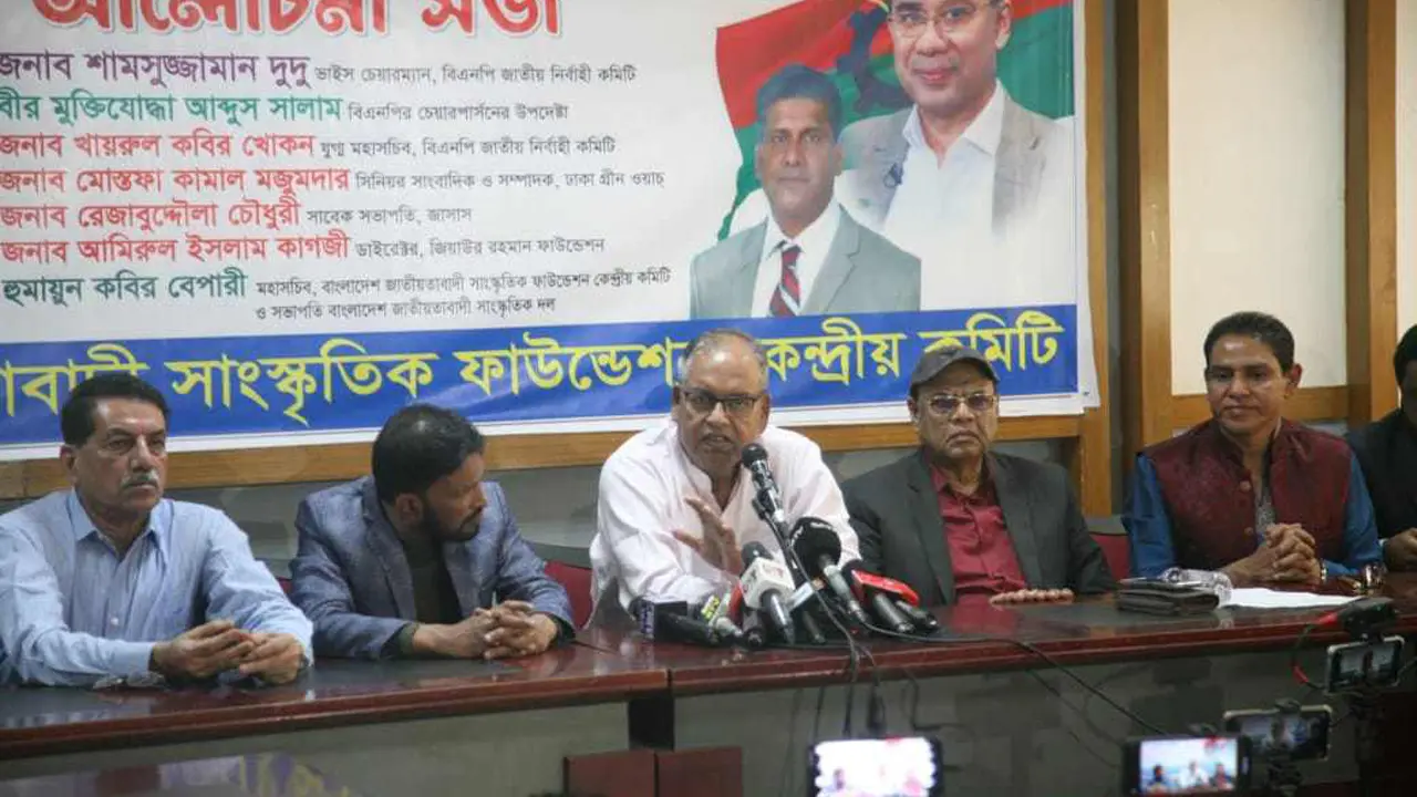 হাসিনার ফাঁদে পা দিতে চায় না বলেই বিএনপি নির্বাচন দাবি করছে