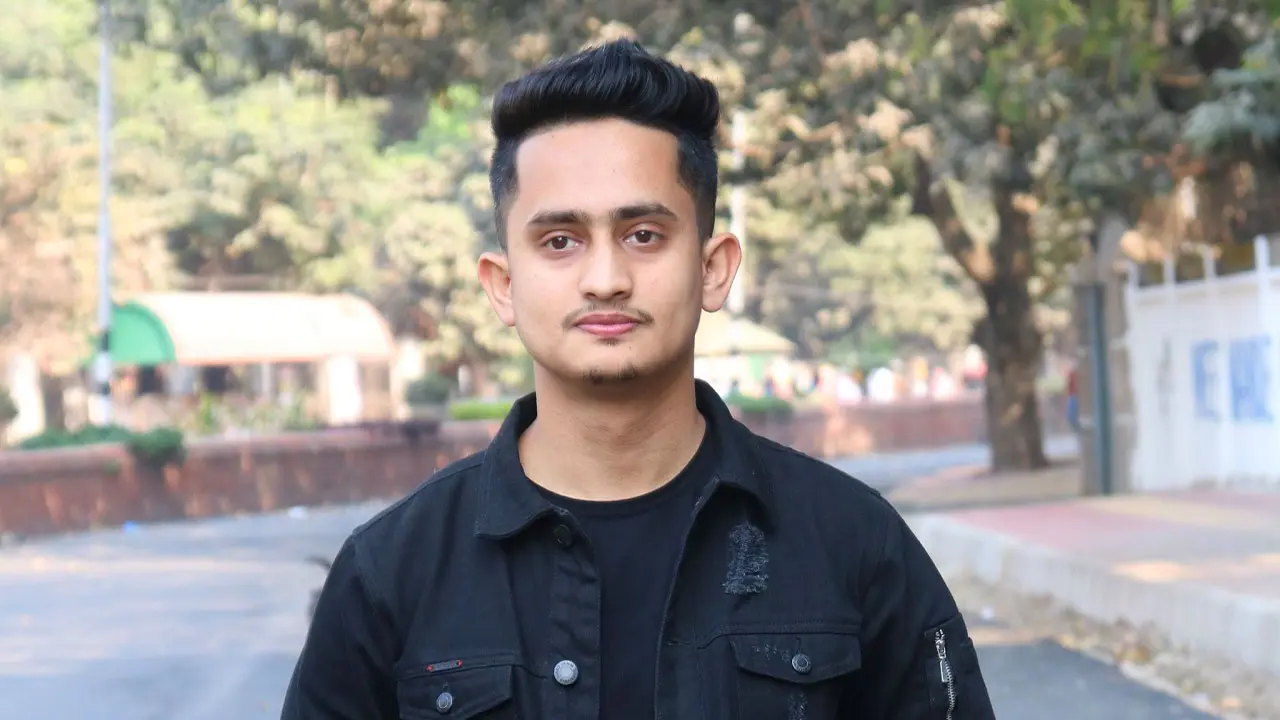 আহত সারজিস আলমের ফেসবুক স্ট্যাটাস