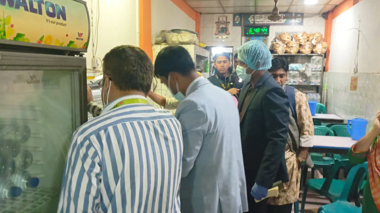 জুডিশিয়াল ম্যাজিস্ট্রেটের নেতৃত্বে বিশুদ্ধ খাদ্য আদালত পরিচালনা