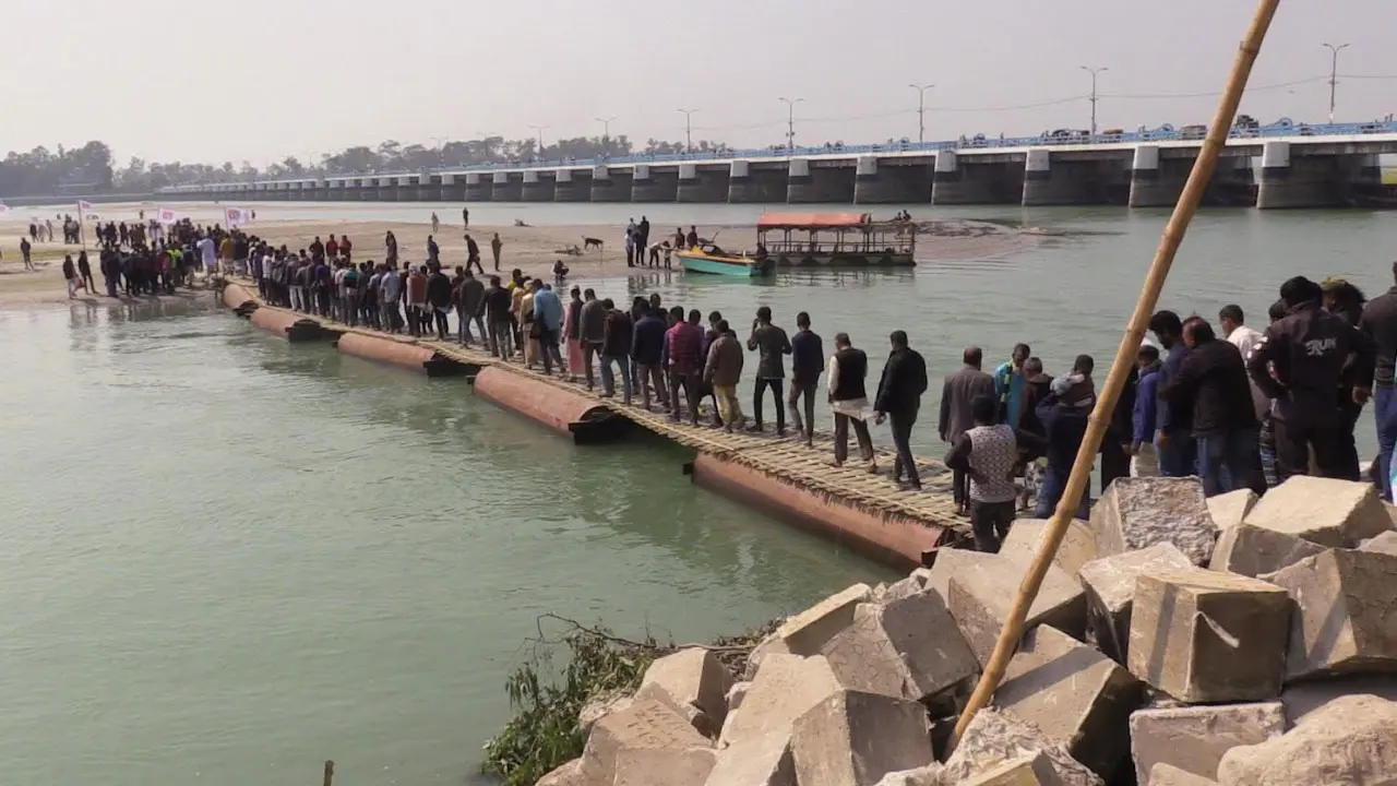 মহাপরিকল্পনা বাস্তবায়নের দাবিতে তিস্তা পাড়ে জড়ো হচ্ছে মানুষ