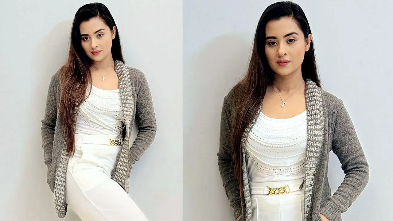 খাঁচায় বন্দি নায়িকা শবনম বুবলী