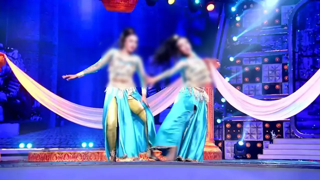 যুবকদের হয়রানি, বাড়ি থেকে নৃত্যশিল্পীর মরদেহ উদ্ধার