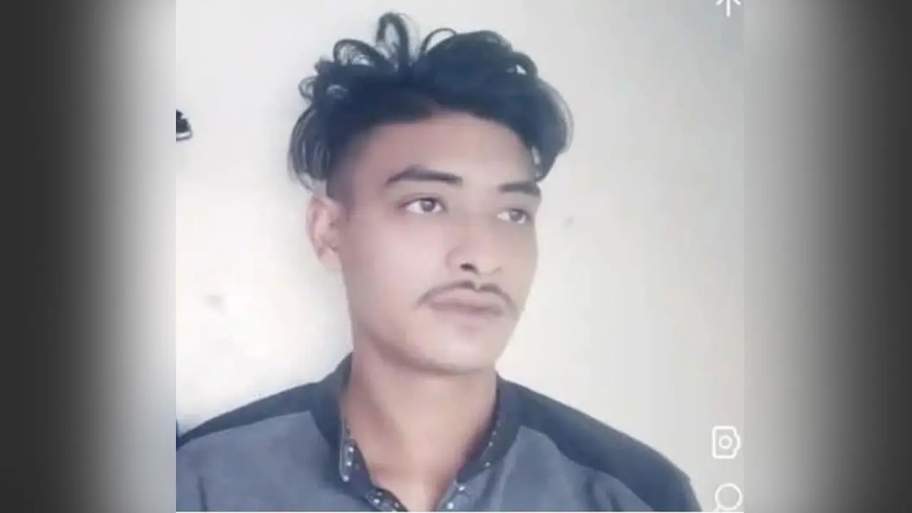 কচুরিপানার নিচ থেকে ইজিবাইকচালকের মরদেহ উদ্ধার, আটক ৩