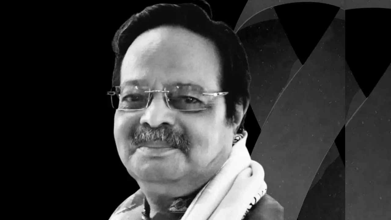 ৮ বছর ক্যান্সারের সঙ্গে লড়াই, অবশেষে হার মানলেন অধ্যাপক শুভাগত
