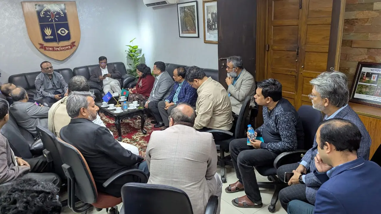 উদ্ভূত পরিস্থিতিতে সর্বাত্মক সহযোগিতার আশ্বাস ঢাবি সাদা দলের