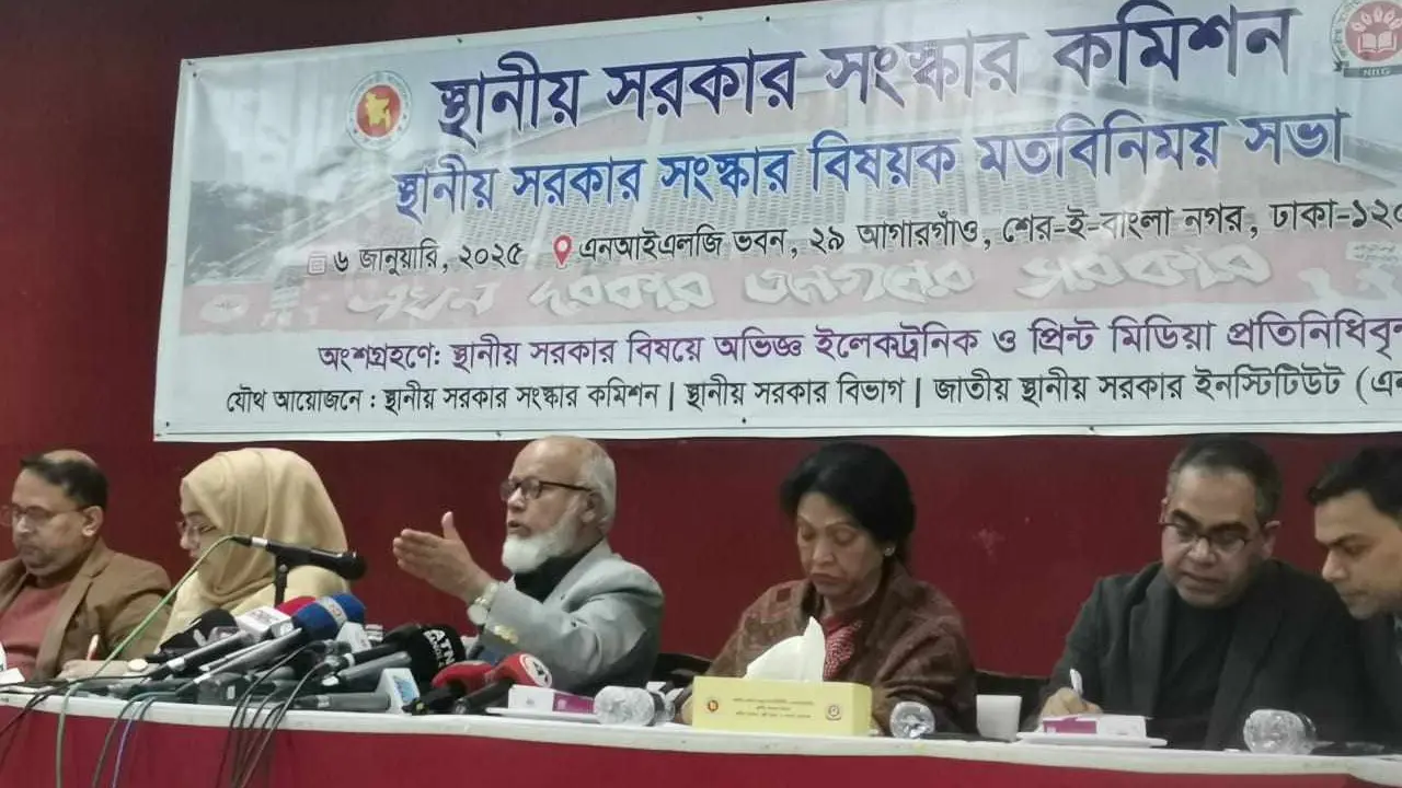 স্কুল-কলেজের শিক্ষকদের নির্বাচনে সুযোগ দেওয়া যেতে পারে