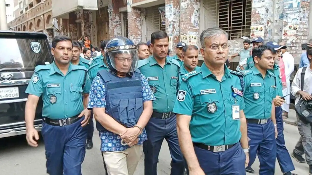 সাবেক আইজিপি আব্দুল্লাহ আল মামুন নতুন মামলায় গ্রেপ্তার