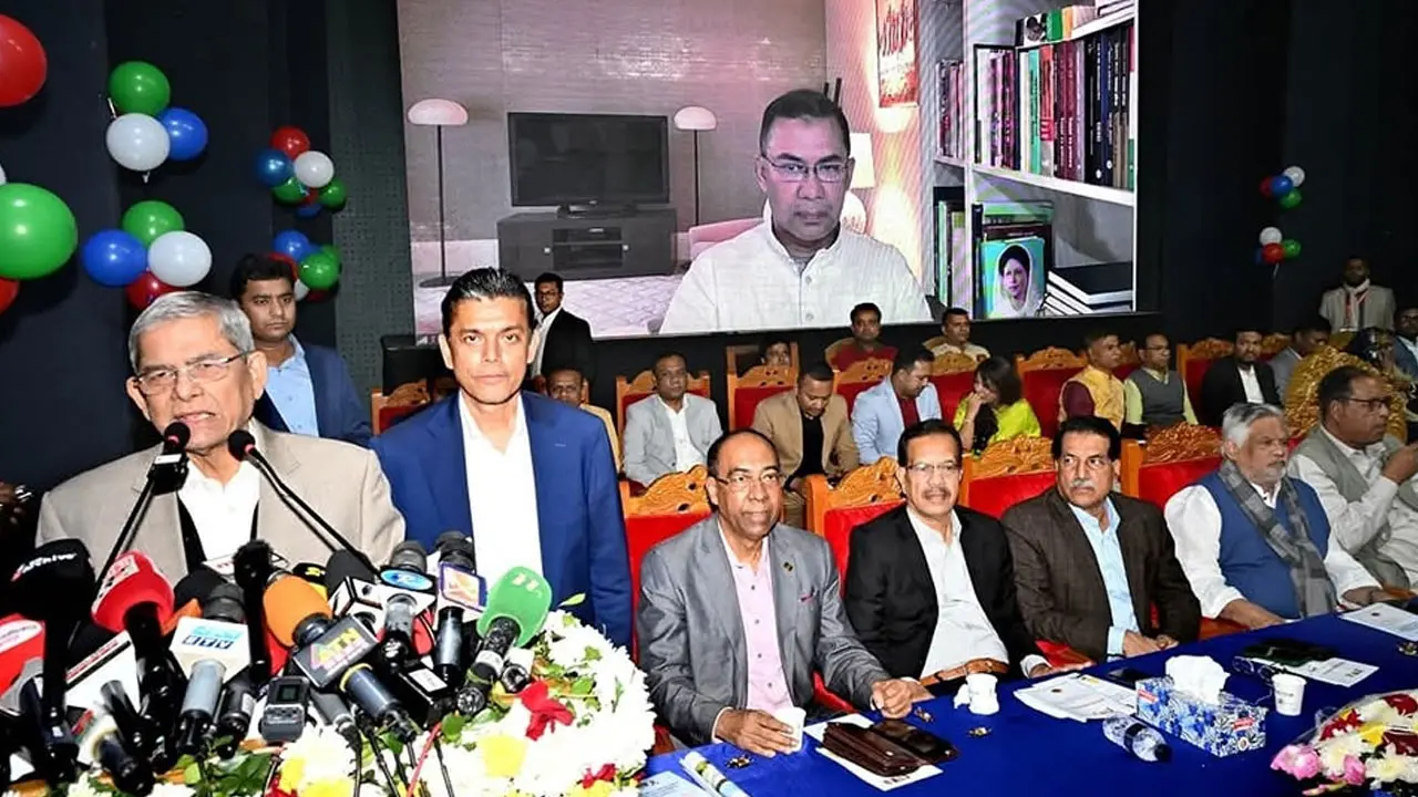 দ্রুত সময়ের মধ্যে নির্বাচন দিয়ে দেশকে সংকট থেকে উদ্ধার করতে হবে