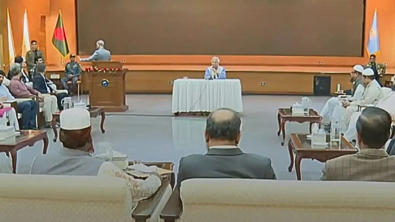 প্রধান উপদেষ্টার সভাপতিত্বে সর্বদলীয় বৈঠক শুরু