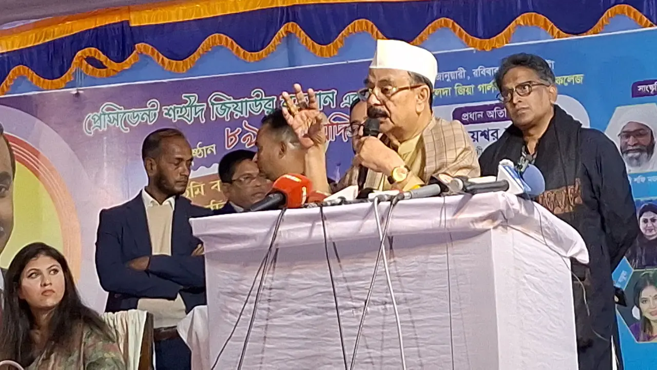 জামায়াত ভাবছে ইতোমধ্যেই তারা ক্ষমতায় চলে আসছে : গয়েশ্বর