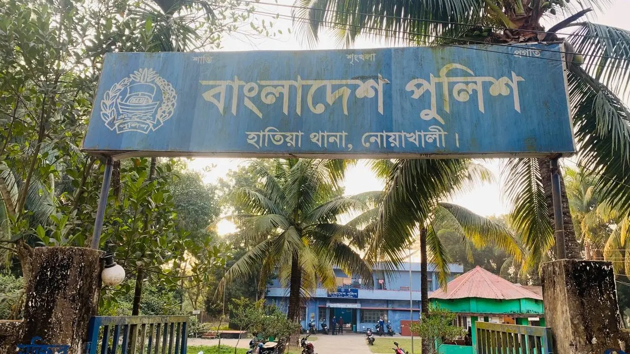 বাজারে নেয়নি মা, অভিমানে ৮ বছরের শিশুর আত্মহত্যা 