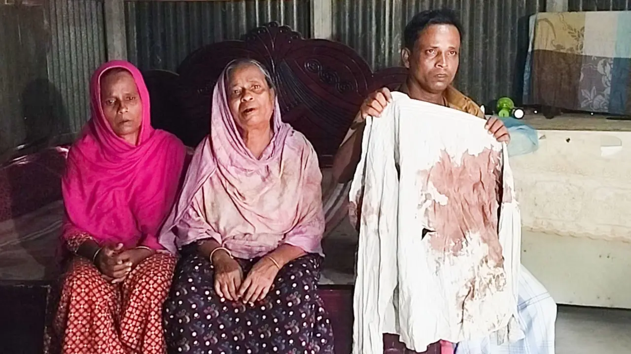 রক্তমাখা জামা বুকে নিয়ে শোকে দিন পার করছেন সুমন হাসানের পরিবার