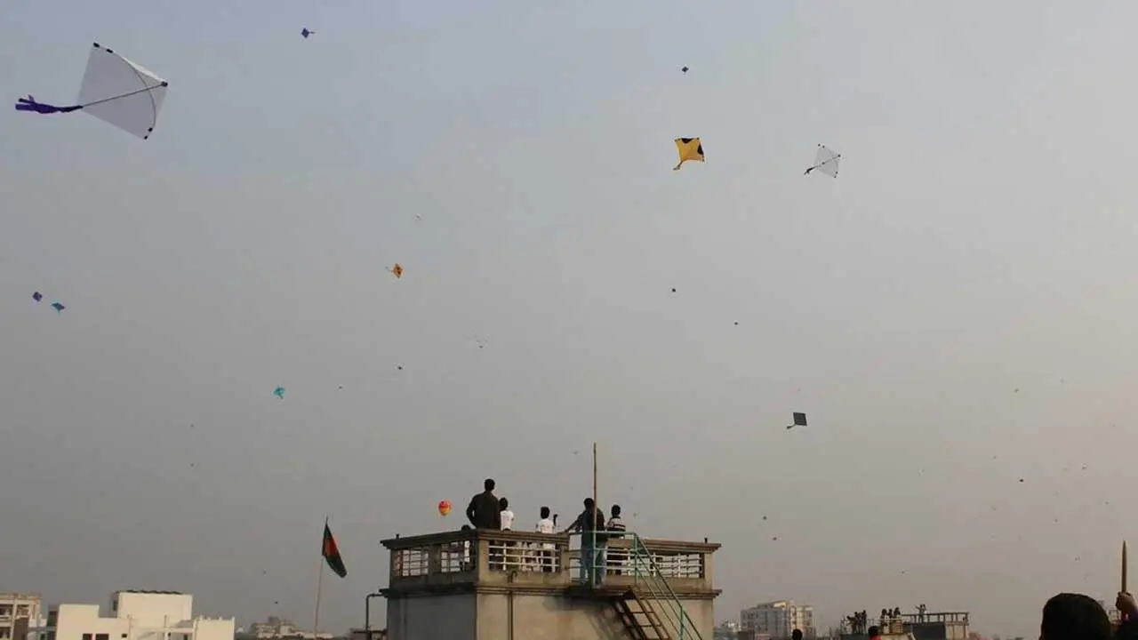 আজ পুরান ঢাকার আকাশজুড়ে বসবে ঘুড়ির মেলা