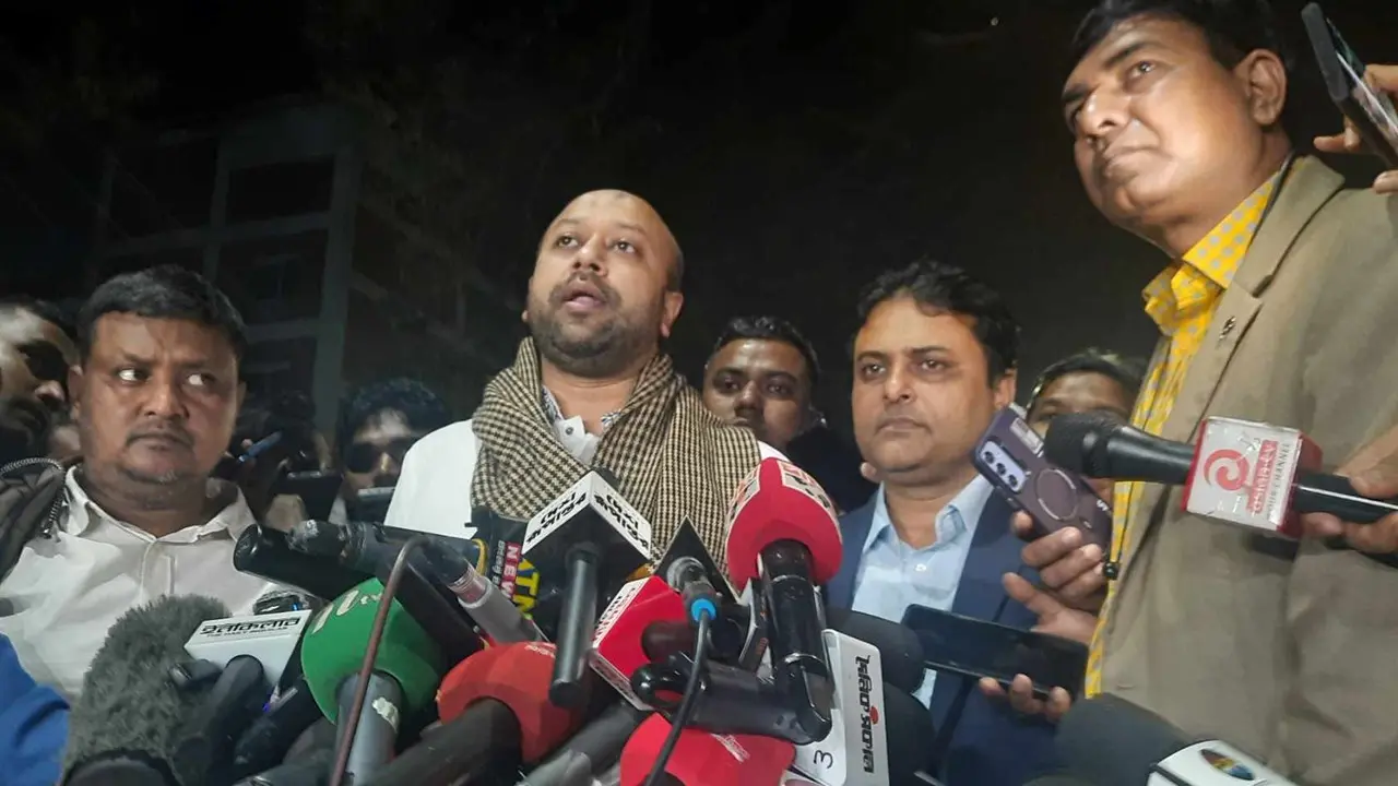 শব্দে শব্দে সব দলের একমত হওয়া কঠিন বা দরকারও নেই
