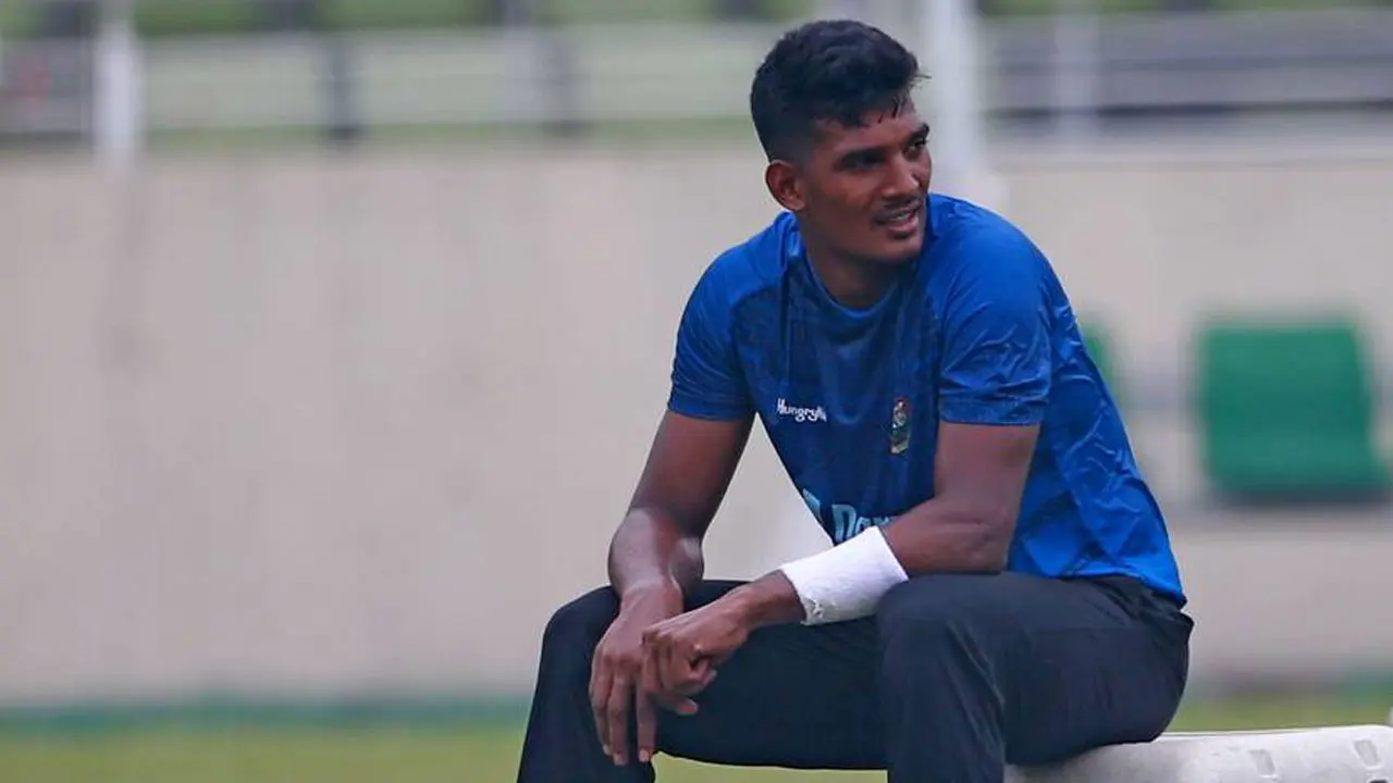 শেষ সময়ে মুশফিককে দলে ভেড়াল খুলনা টাইগার্স