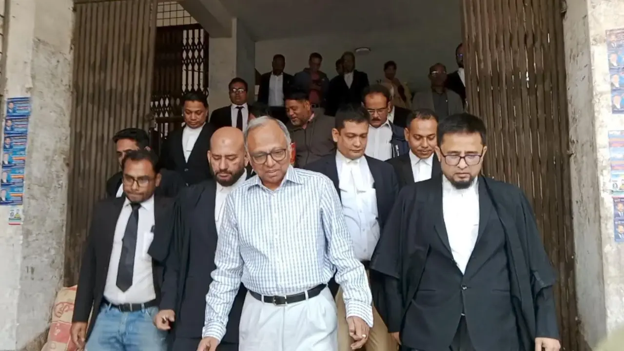 আর কোনো ফ্যাসিবাদী সরকারকে দেশে জায়গা দেবেন না : মাহমুদুর রহমান 