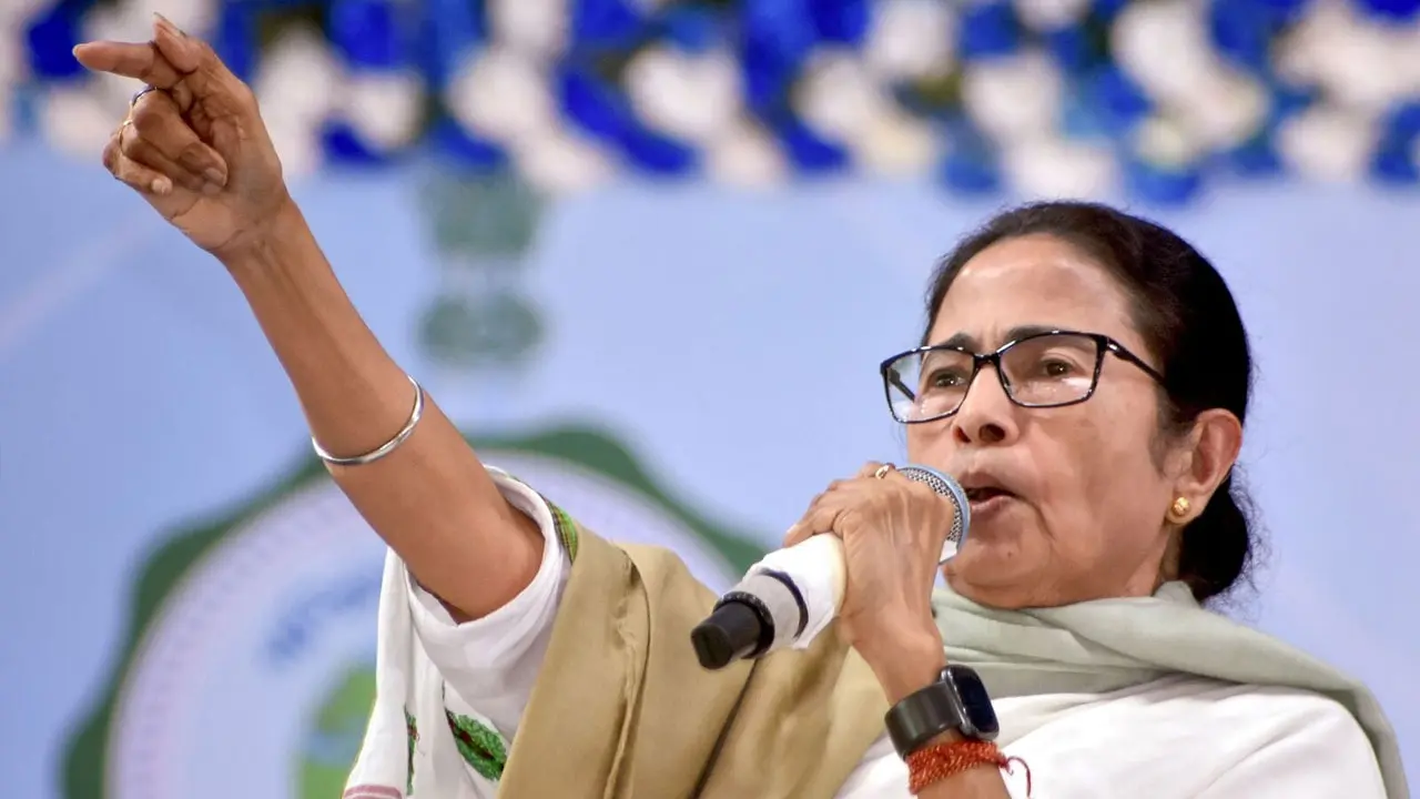সংঘাত ও উত্তেজনার পর বাংলাদেশ-ভারত সীমান্ত নিয়ে সরব মমতা