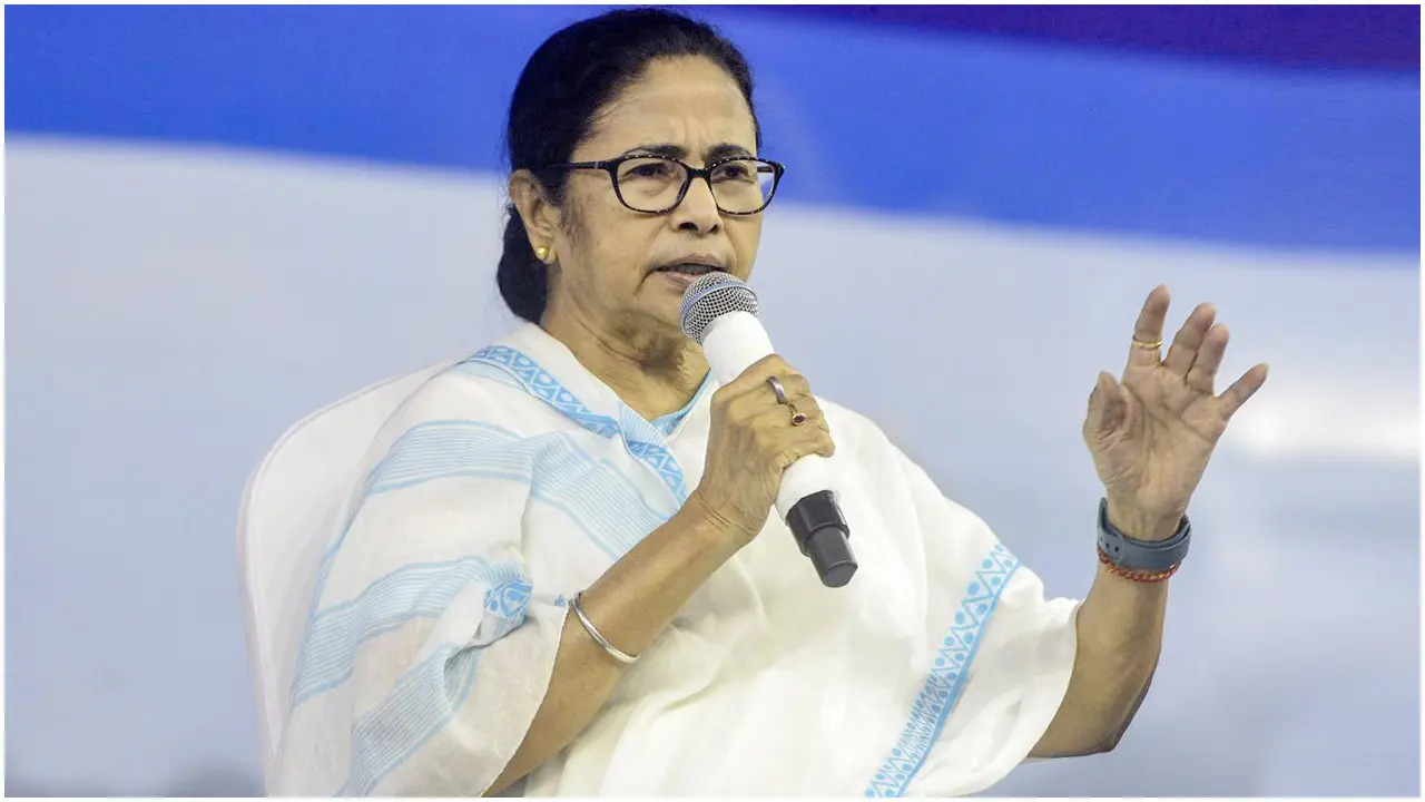 পশ্চিমবঙ্গকে অস্থিতিশীল করতে বাংলাদেশিদের প্রবেশ করাচ্ছে বিএসএফ