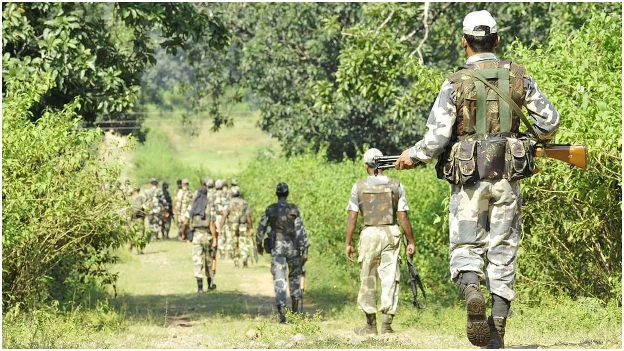 ছত্তিশগড়ে বন্দুকযুদ্ধে ২০ মাওবাদী নিহত