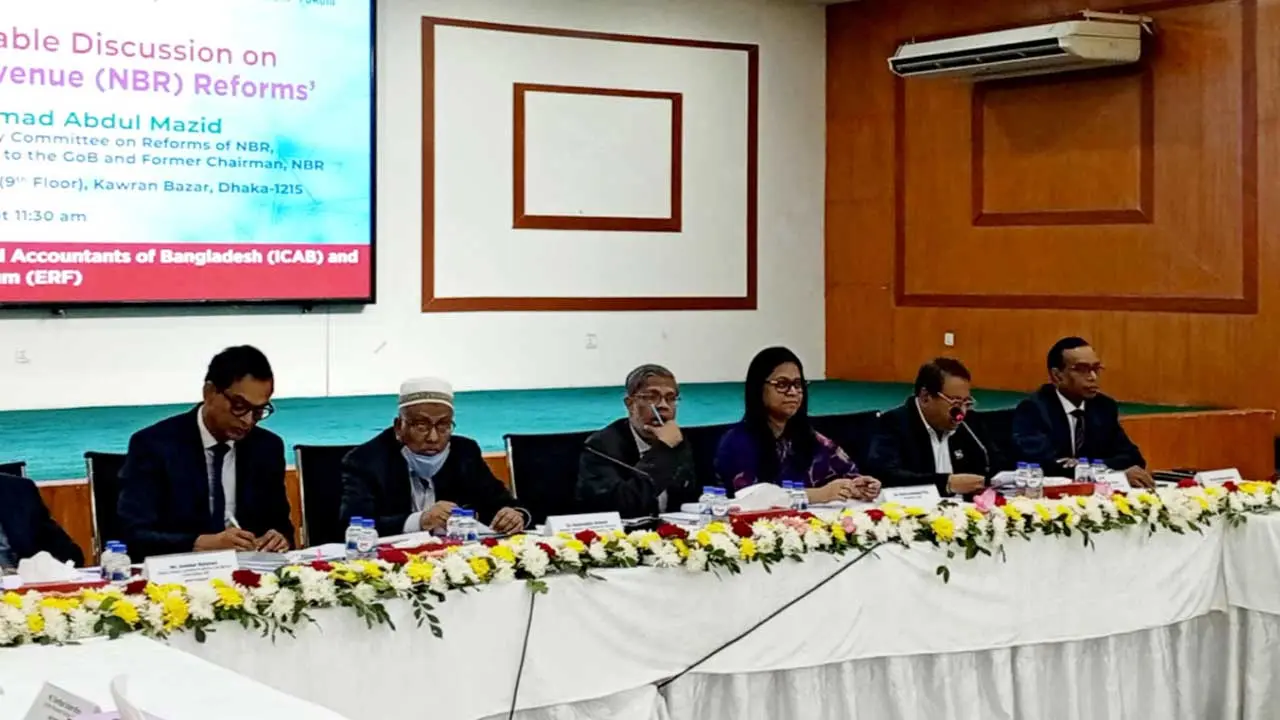 ফাঁকির সংস্কৃতিতে কর আদায়ের লক্ষ্যমাত্রা অর্জন কঠিন