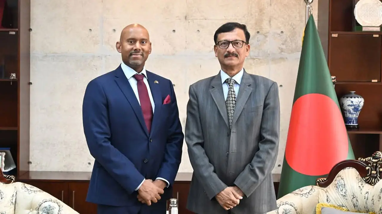 কানাডার ভিসা দ্রুত প্রক্রিয়াকরণের অনুরোধ উপদেষ্টার
