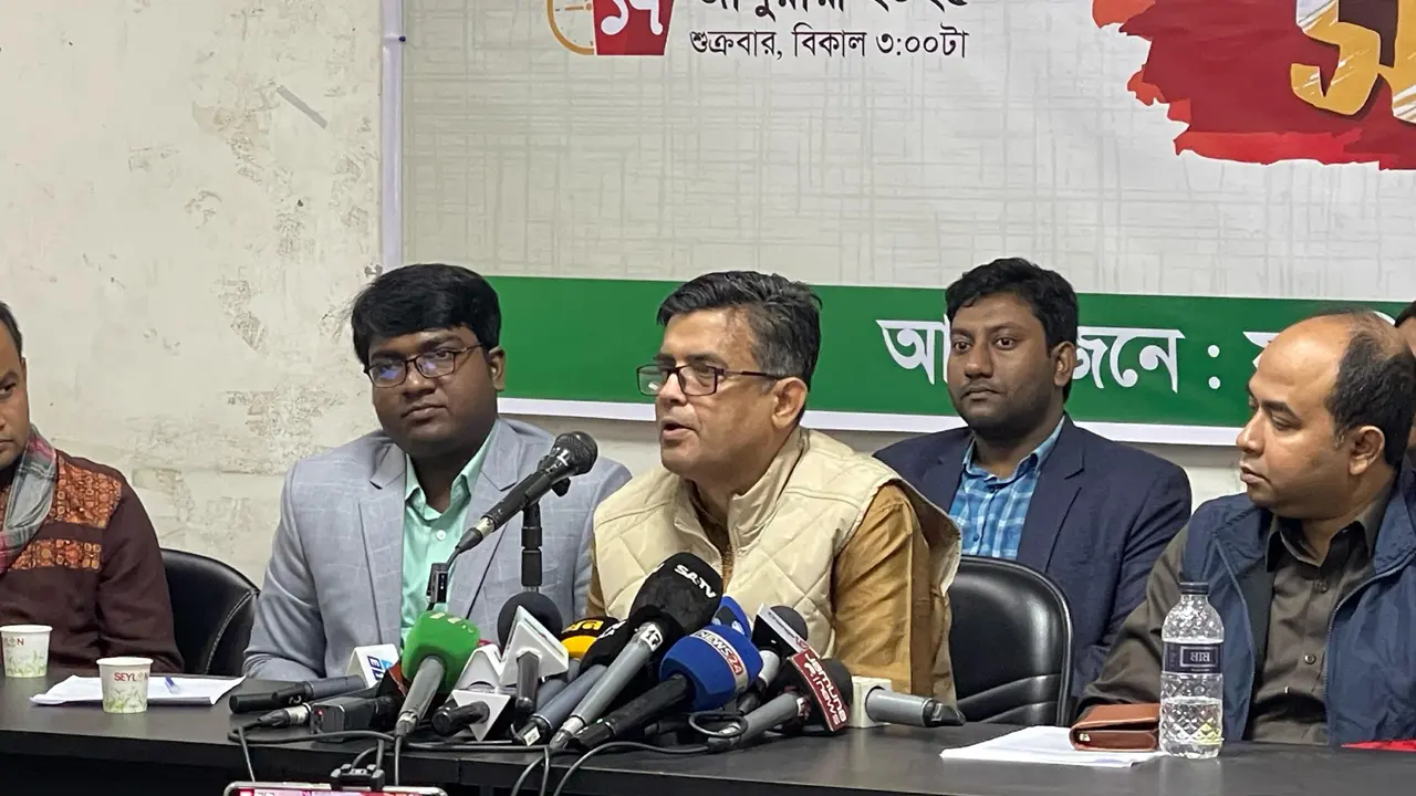 সংবাদ চুরি করে যারা গণমাধ্যম চালায়, তাদের বন্ধ করে দেওয়া উচিত