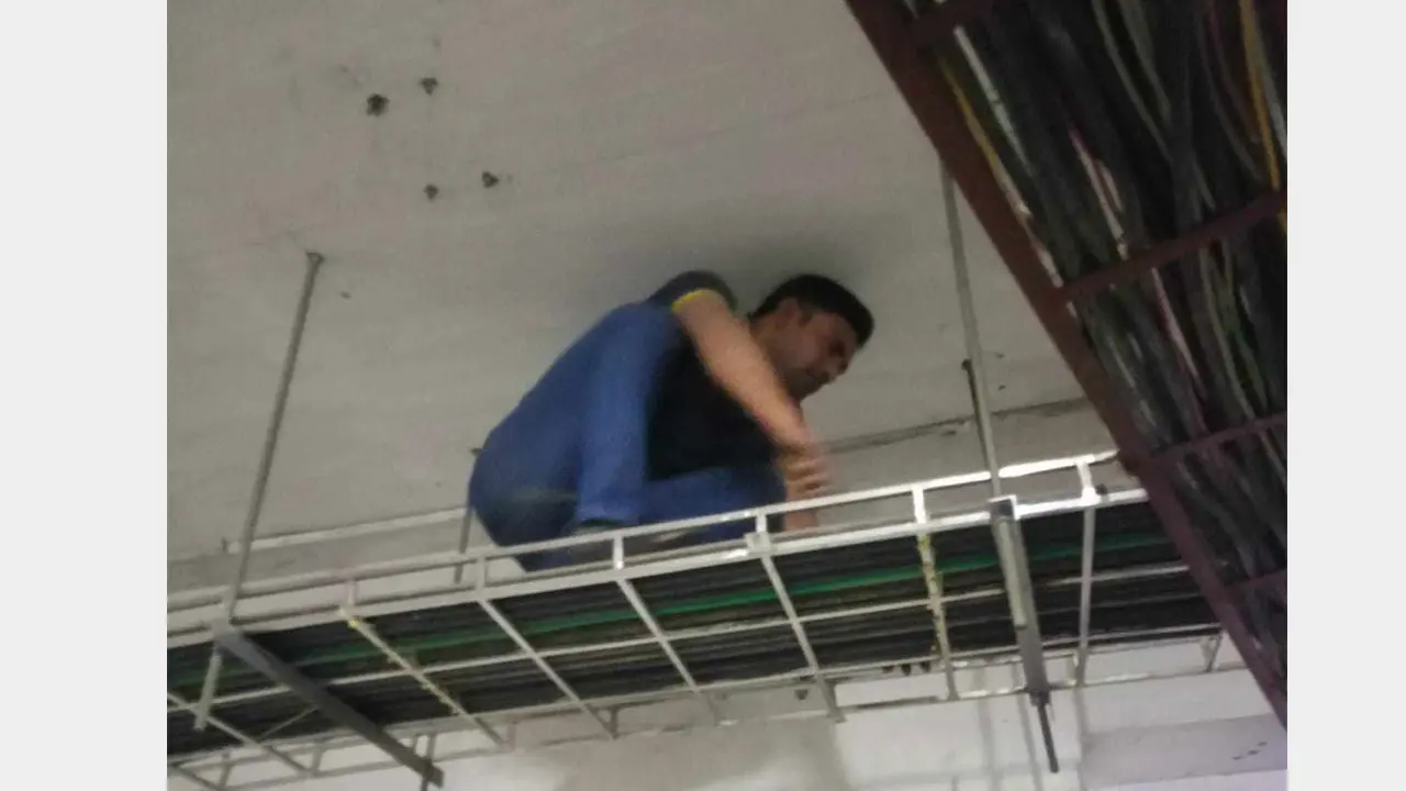 ‘পিএসসিতে নাশকতা ঘটাতে’ এসে যুবক আটক