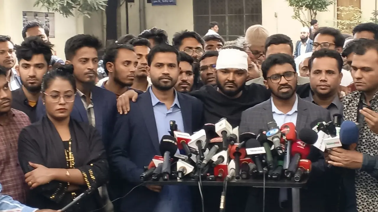 রাঘববোয়ালরা আসামিদের জামিন করাতে বিচার বিভাগে হস্তক্ষেপ করছে