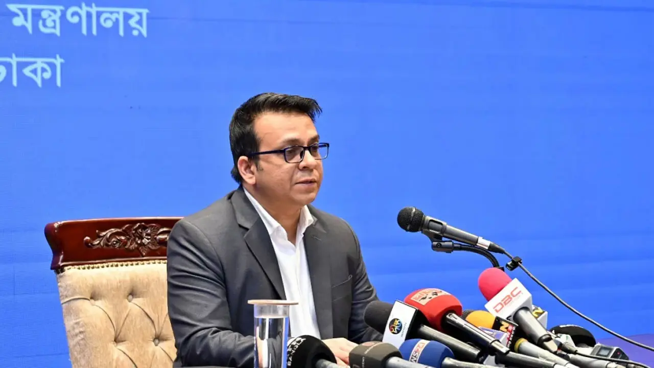 শিগগিরই আরও ১৪ জনকে চিকিৎসার জন্য বিদেশ পাঠানো হচ্ছে