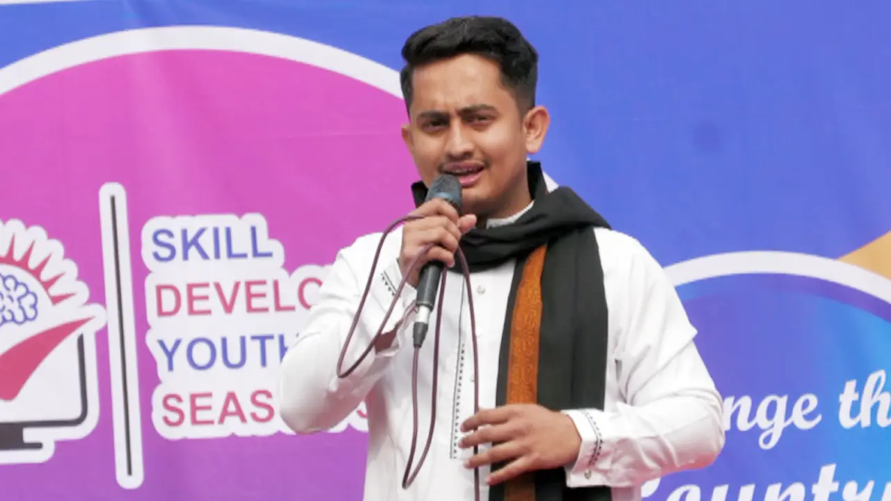 পাচার করা টাকায় হাসিনা ও তার দোসররা গুজব ছড়াচ্ছে : সারজিস আলম